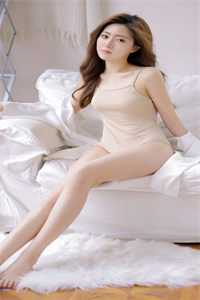 妻子的小竹马给我发来妻子暧昧照，我还妻子自由无删减+无广告
