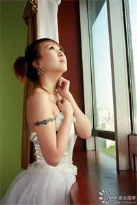 我爸带回义子，我妈也带回两个私生女许霜白月光后续+全文