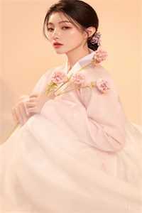 重生七零离婚忙，前夫全家哭断肠全文