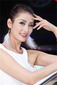 为救女友我差点成了残废，她却要陪竹马做试管小说