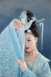成全女友和初恋后，她却后悔了江晚裴琛后续+全文