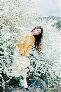 清明妻子带女儿祭祖，把她扔在坟地上全文